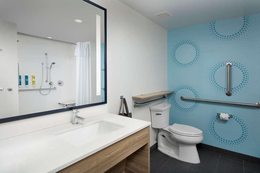 Tru By Hilton Miami Airport South Blue Lagoon Miami Springs Bagian luar foto